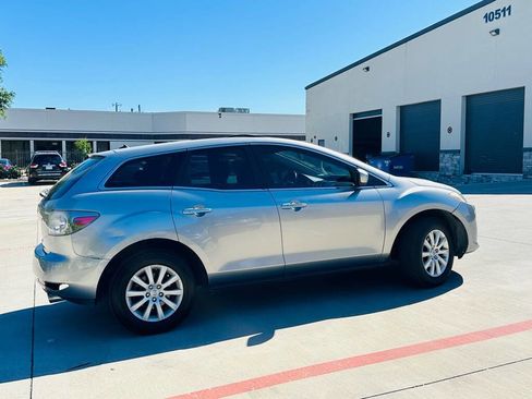 Used 2010 MAZDA CX-7 i Sport w/ Convenience Pkg image 9