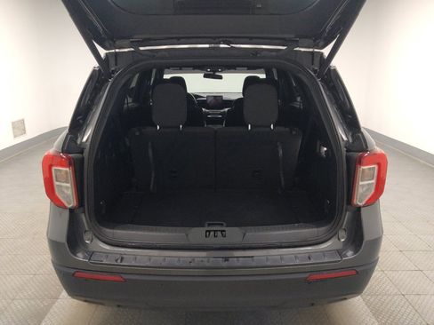 Used 2020 Ford Explorer XLT RWD image 29