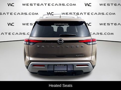 Used 2023 Nissan Pathfinder Platinum image 7