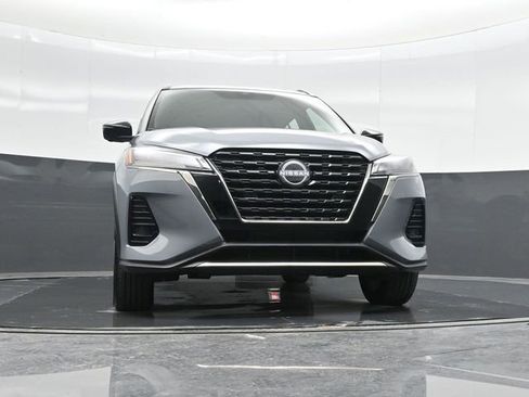 Used 2024 Nissan Kicks SR image 37