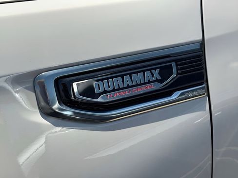 New 2026 GMC Sierra 1500 AT4 w/ AT4 Premium Package AWD/4WD image 4