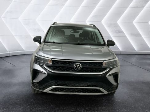 Used 2024 Volkswagen Taos S image 2