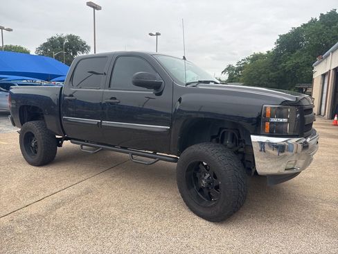 Used 2012 Chevrolet Silverado 1500 LT RWD image 3