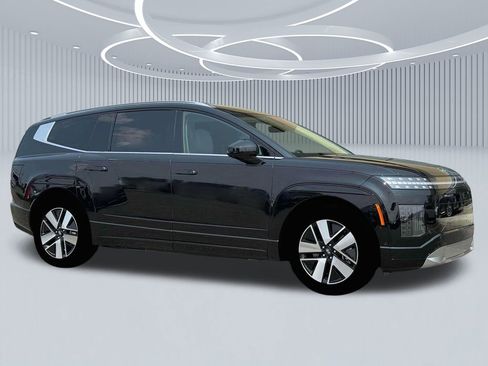 New 2026 Hyundai Ioniq 9 SEL image 10