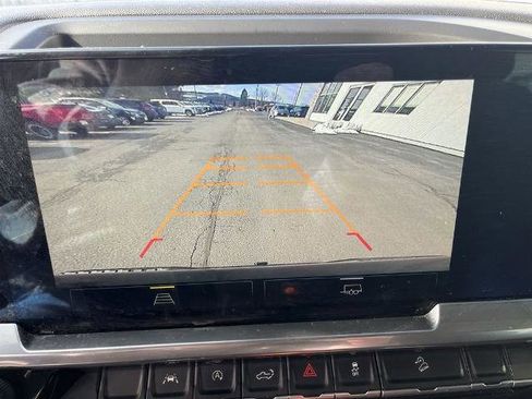 Used 2022 Chevrolet Silverado 1500 RST AWD/4WD image 14