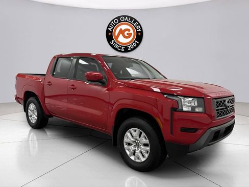 Used 2022 Nissan Frontier SV AWD/4WD image 1