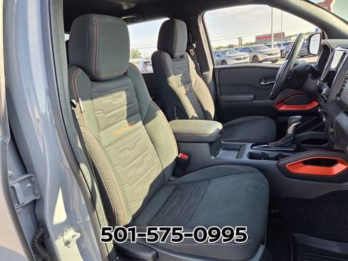 Used 2024 Nissan Frontier PRO-4X w/ Off-Road Protection Package AWD/4WD image 19