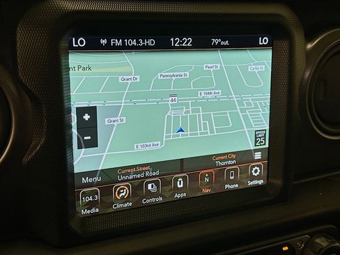 Used 2021 Jeep Wrangler Sport S image 22