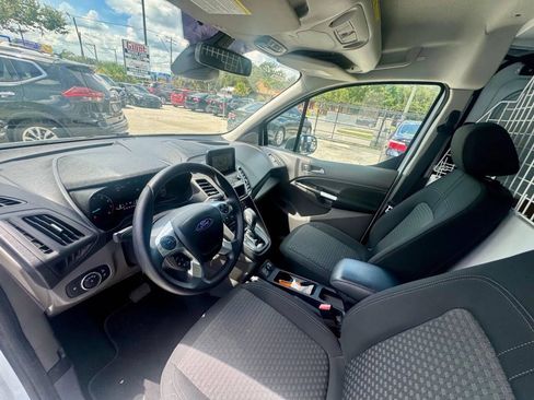 Used 2019 Ford Transit Connect XLT FWD image 23