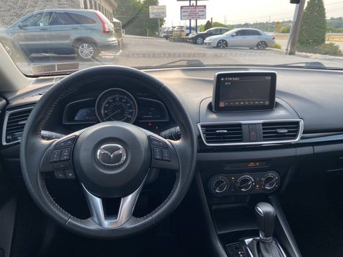 Used 2016 MAZDA MAZDA3 i Touring FWD image 22
