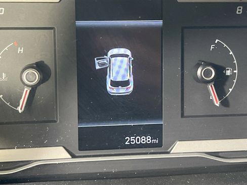 Used 2023 Hyundai Tucson SEL image 12