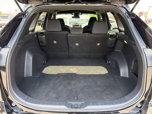 Used 2022 Toyota RAV4 SE AWD/4WD image 29