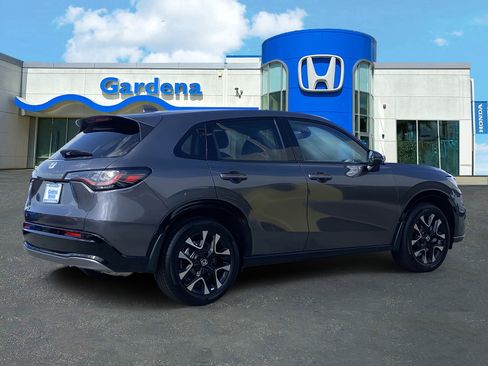 Used 2026 Honda HR-V EX-L image 6