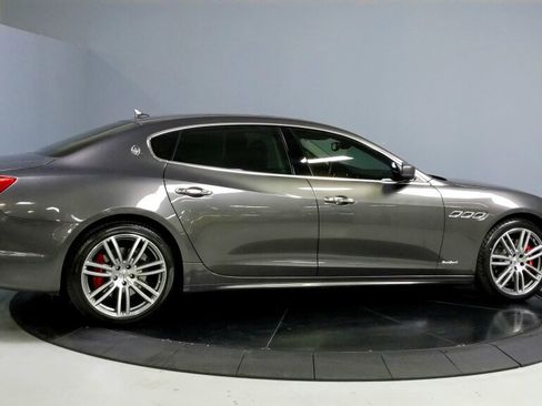 Used 2017 Maserati Quattroporte S GranSport image 8