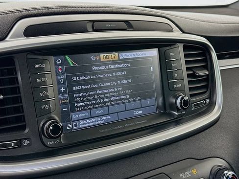 Used 2019 Kia Sorento SX AWD/4WD image 16
