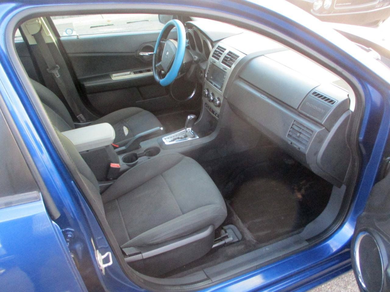 Used 2010 Dodge Avenger SXT w/ Premium Convenience Group FWD image 8