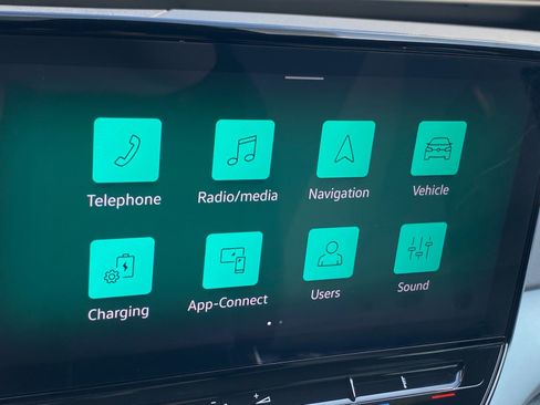 Used 2023 Volkswagen ID.4 Pro RWD image 13