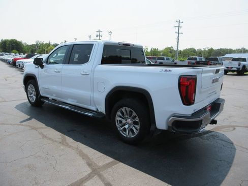 Used 2021 GMC Sierra 1500 SLT w/ SLT Premium Plus Package AWD/4WD image 8