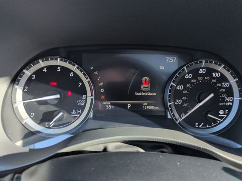 Used 2021 Toyota Highlander XLE AWD/4WD image 15