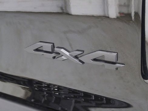 Used 2025 RAM 1500 Big Horn image 39