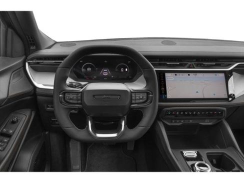 Used 2026 Jeep Cherokee Laredo AWD/4WD image 9