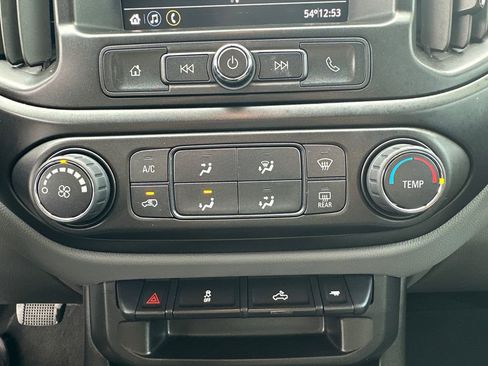 Used 2022 GMC Canyon Elevation Standard w/ Convenience Package image 27