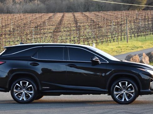 Used 2019 Lexus RX 450hL Base AWD 4dr SUV image 19