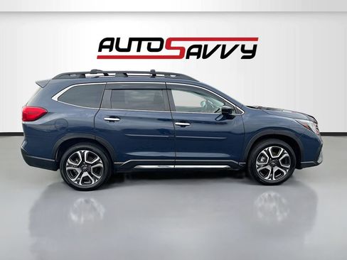 Used 2024 Subaru Ascent Touring AWD/4WD image 8