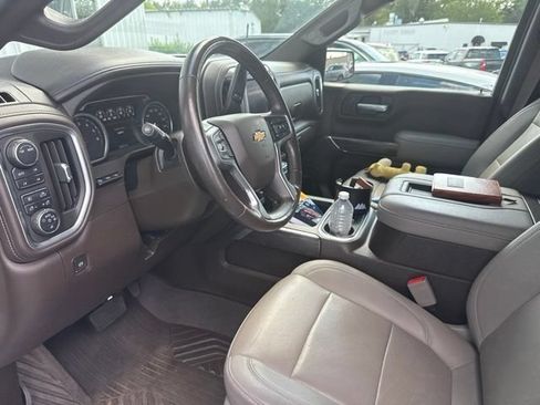 Used 2021 Chevrolet Silverado 1500 LTZ w/ LTZ Premium Package AWD/4WD image 34