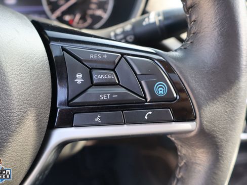 Used 2024 Nissan Altima 2.5 SV w/ SV Premium Package AWD/4WD image 16