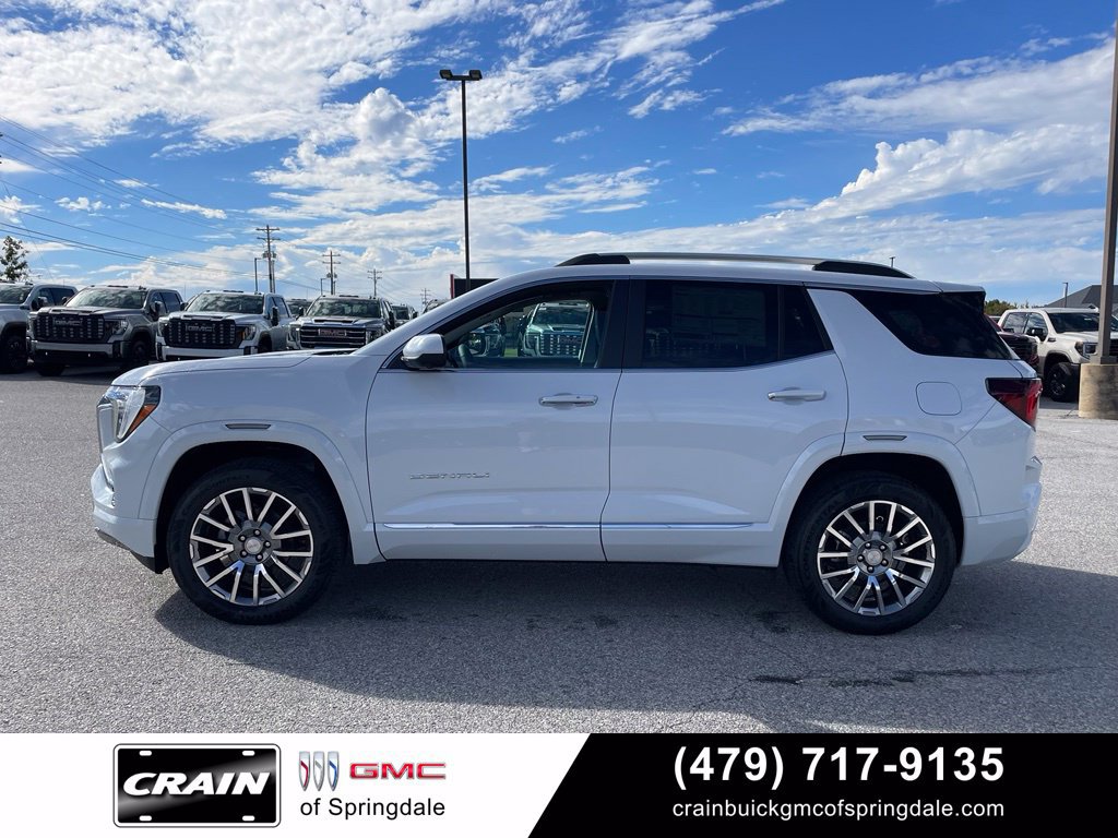 New 2027 GMC Terrain Denali w/ LPO, Floor Liner Package AWD/4WD image 4