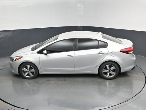 Used 2018 Kia Forte LX w/ LX Popular Package image 14