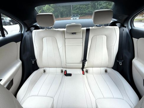 Used 2021 Mercedes-Benz A 220 A 220 image 33