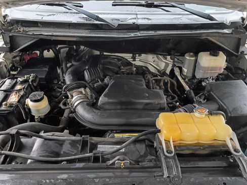 Used 2020 Nissan NV 1500 SV RWD image 23