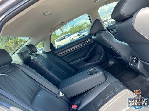 Used 2022 Honda Accord EX-L image 48