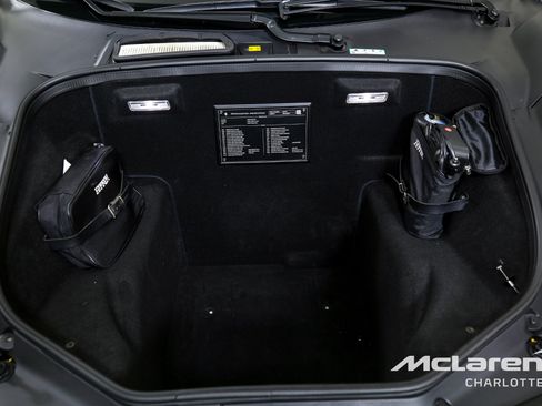 Used 2018 Ferrari 488 Spider RWD image 18