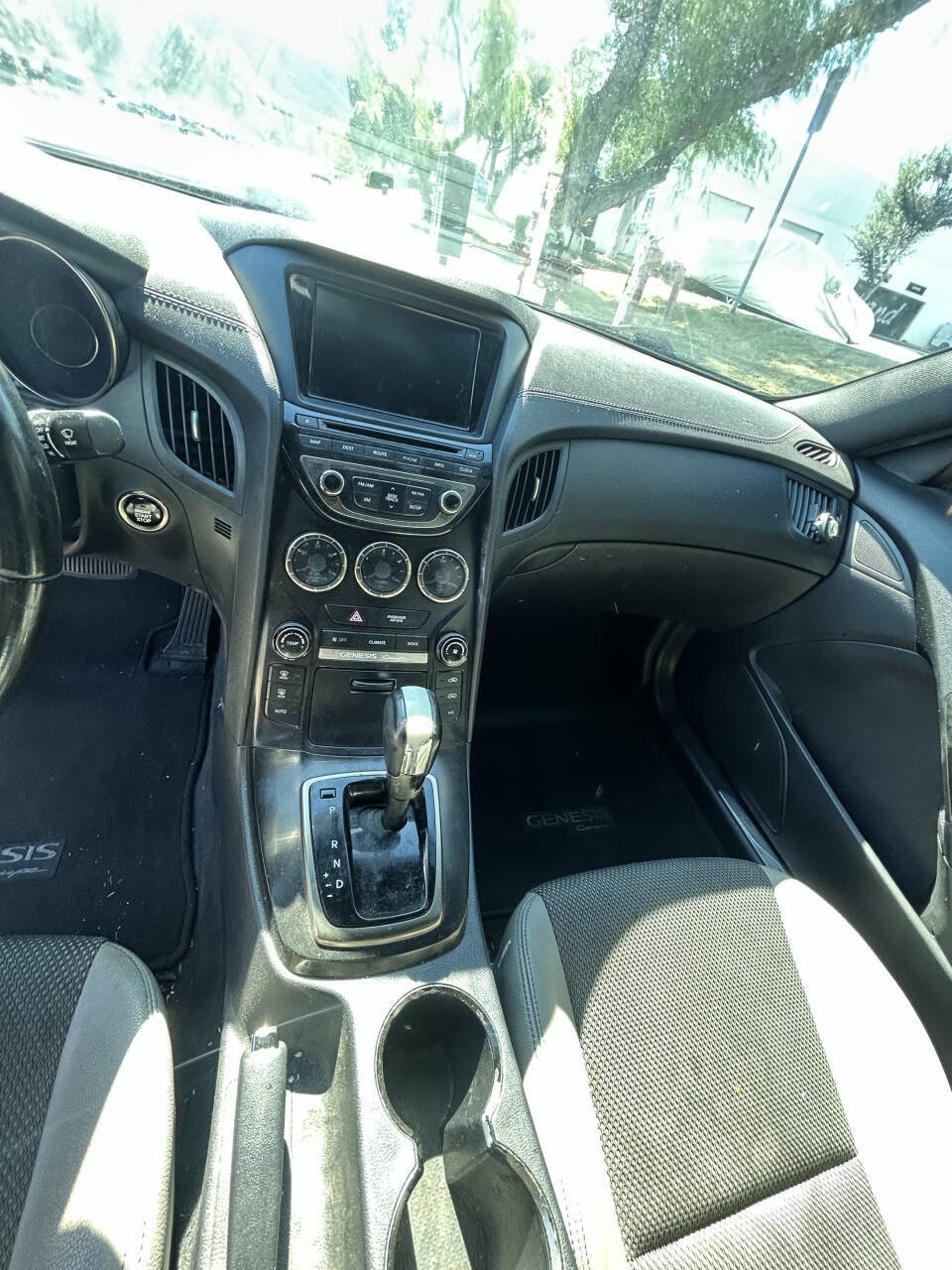Used 2013 Hyundai Genesis 2.0T RWD image 7