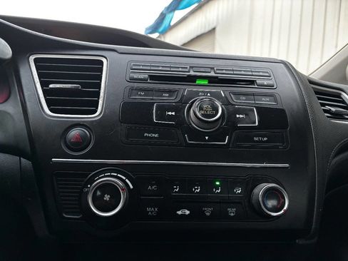 Used 2014 Honda Civic LX image 17