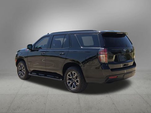 Used 2023 Chevrolet Tahoe Z71 w/ Luxury Package AWD/4WD image 4