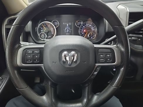 Used 2019 RAM 5500 Tradesman image 20