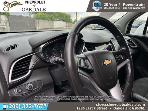 Certified 2019 Chevrolet Trax LT w/ LT Convenience Package FWD image 14