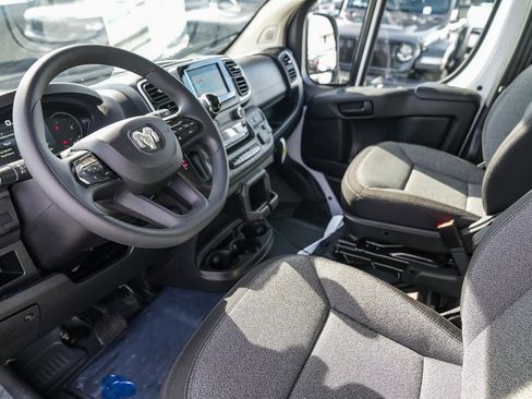 New 2026 RAM ProMaster 1500 w/ Quick Order Package 22G SLT image 13