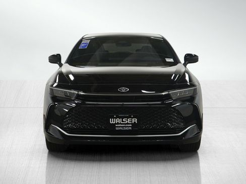 Used 2026 Toyota Crown Limited w/ Advanced Technology Package image 8