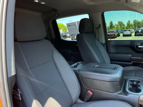 Used 2021 Chevrolet Silverado 1500 LT Trail Boss AWD/4WD image 32