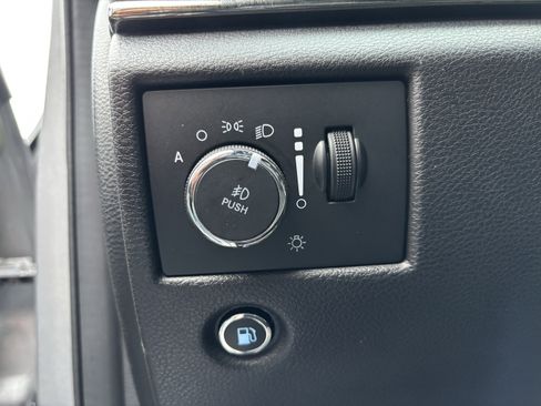 Used 2021 Jeep Grand Cherokee High Altitude image 28