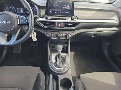 Used 2023 Kia Forte LXS w/ LXS Technology Package image 12