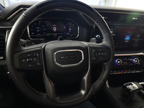 Used 2025 GMC Sierra 1500 Denali Ultimate AWD/4WD image 21