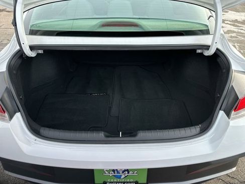 Used 2024 Hyundai Elantra SEL image 22