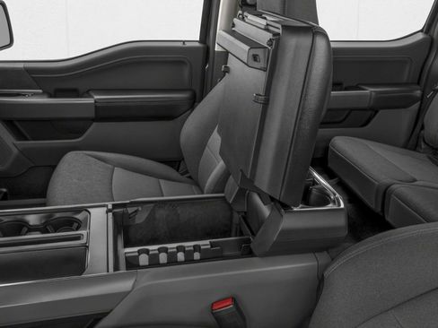New 2026 Ford F150 XLT w/ XLT Black Appearance Package RWD image 10