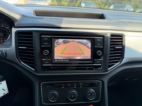 Used 2021 Volkswagen Atlas S image 36